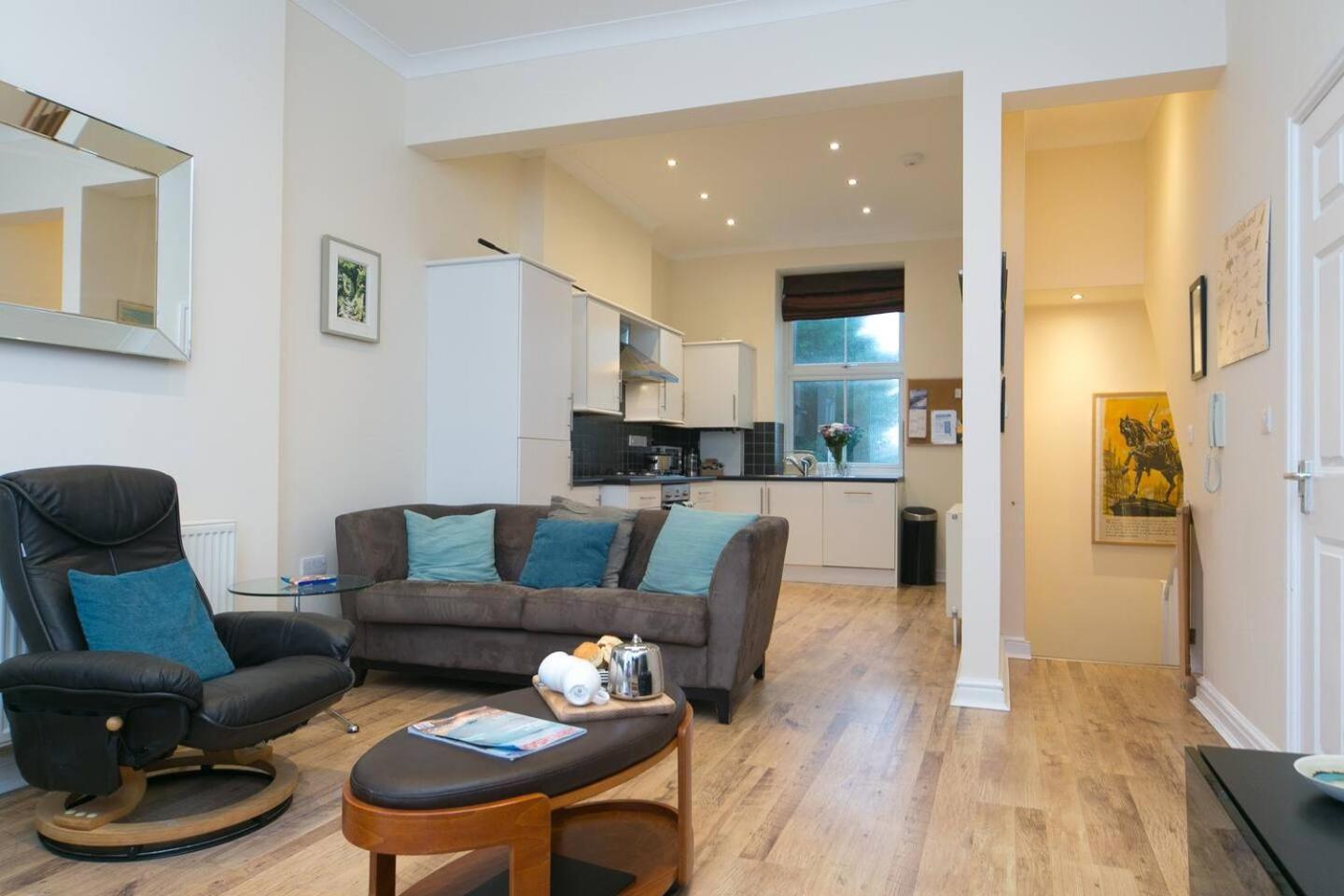 Pass The Keys Hafan Stylish 2 Bedroom Sea View Apartment พุชเฮลี ภายนอก รูปภาพ