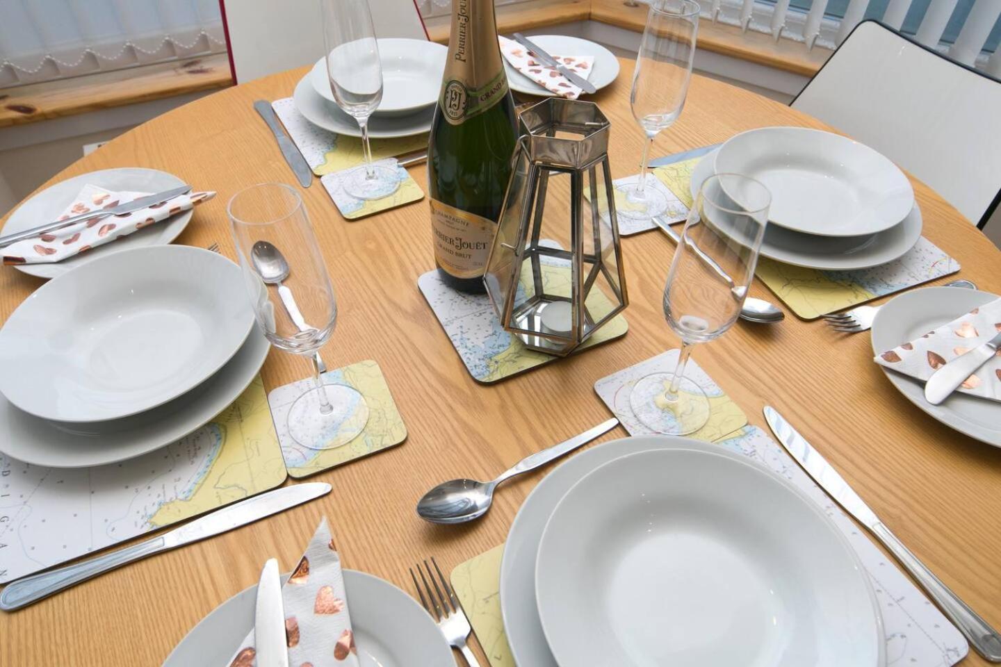 Pass The Keys Hafan Stylish 2 Bedroom Sea View Apartment พุชเฮลี ภายนอก รูปภาพ